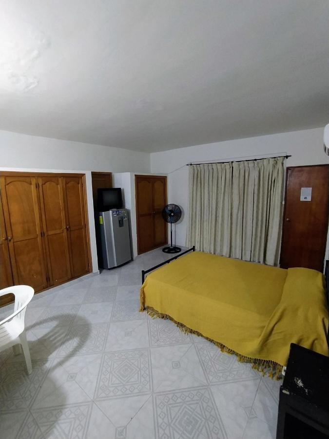 Hostal Villa Del Mar - Rodadero ซันตามาร์ตา ภายนอก รูปภาพ